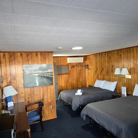 Russell'S Motel Caribou Exterior foto